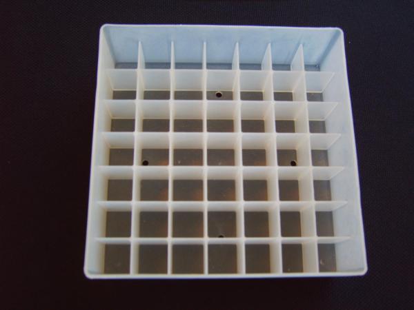 Snijders - POLYPROPYLENE BOXES for 49 vials, diameter 16,5mm, transparant